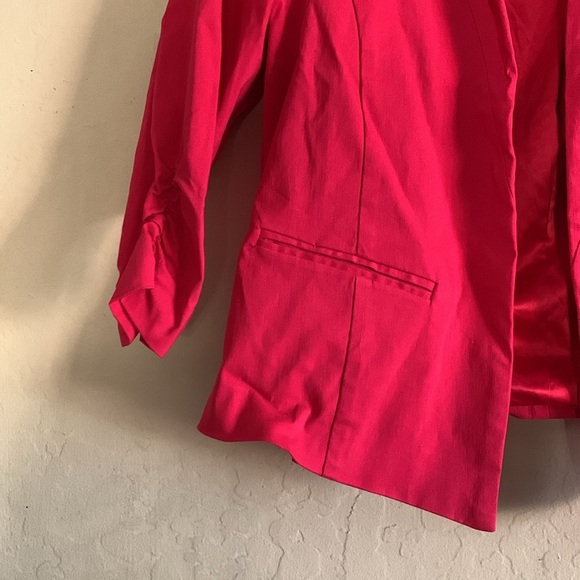 Torrid NWT Pink Cut Away Blazer Size 00 (M/L) - Picture 2 of 6